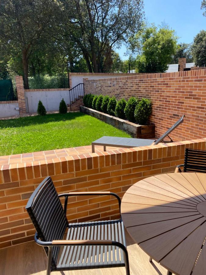 Alma Marina Apartamentos Сомо Екстериор снимка
